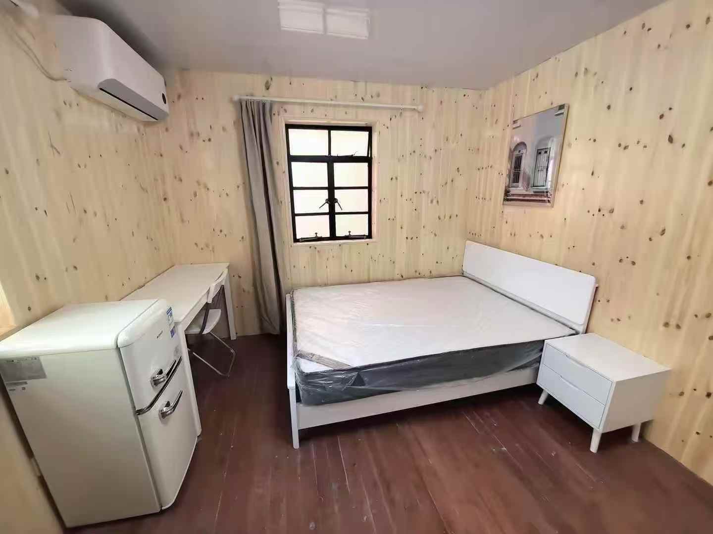 静安区 南汇路64号 1BR Shanghai Rental | ExpatHome