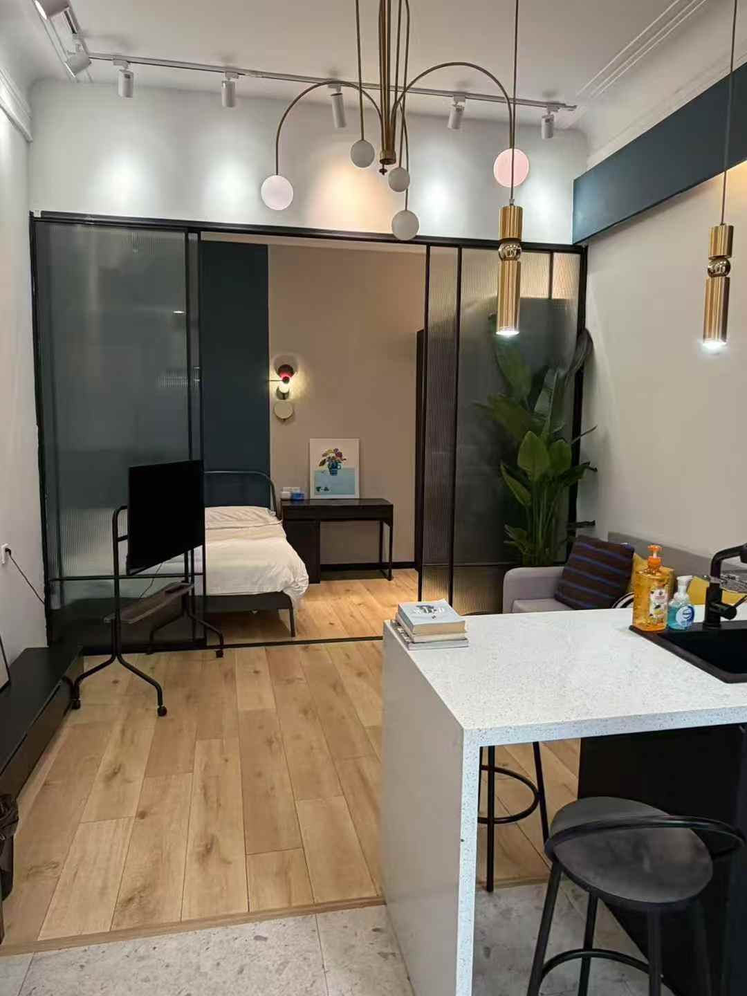 静安区 模范村 1BR Shanghai Rental | ExpatHome