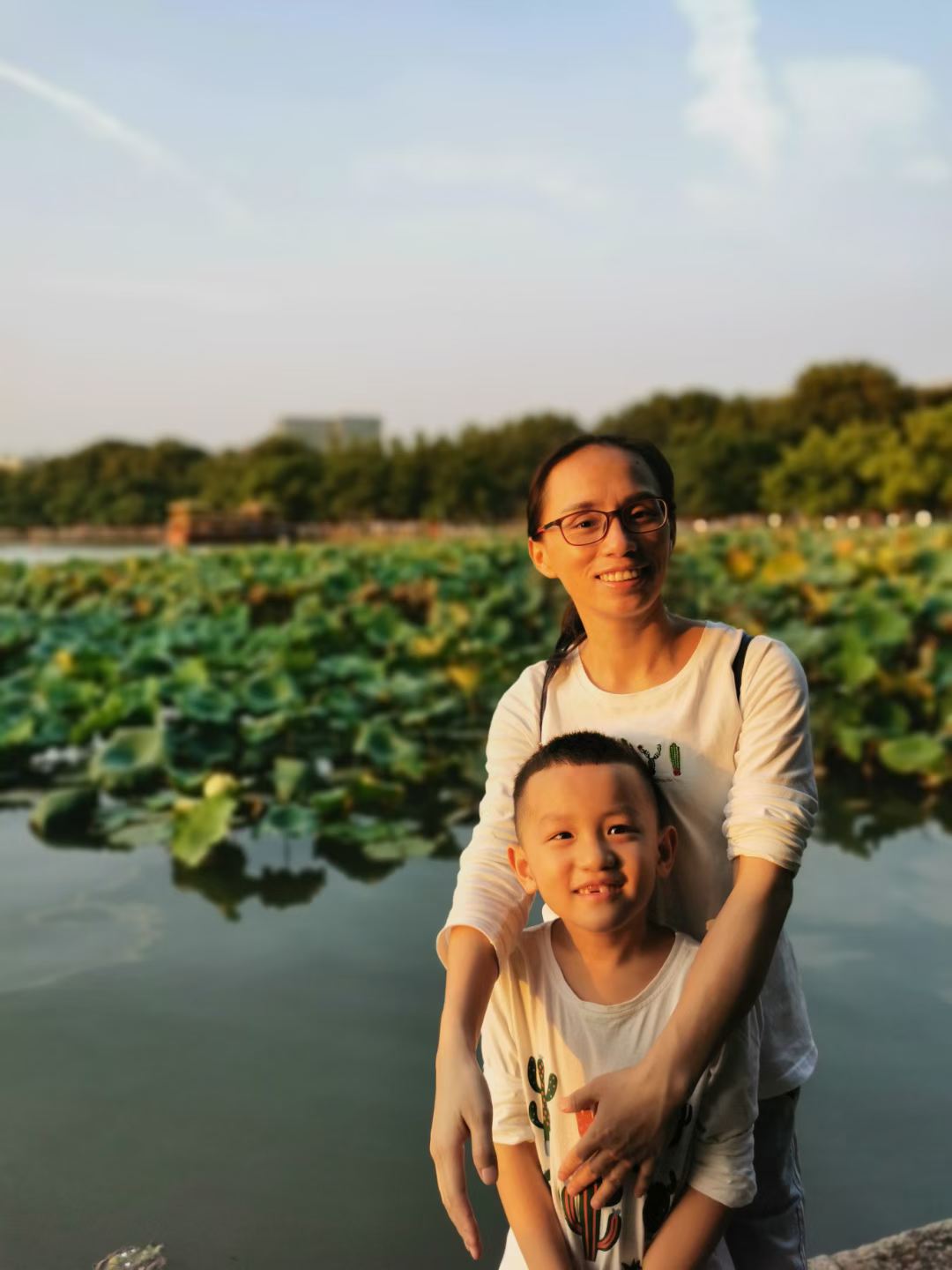 https://shmmsns.qpic.cn/mmsns/Y3WgNLFjO0edEH8S7oZtt2ZVP5COCBpGgCyK4plpw2ch1aM6f4vZ677nkPiawjyjT0iaiaz2Xambx0/0/150