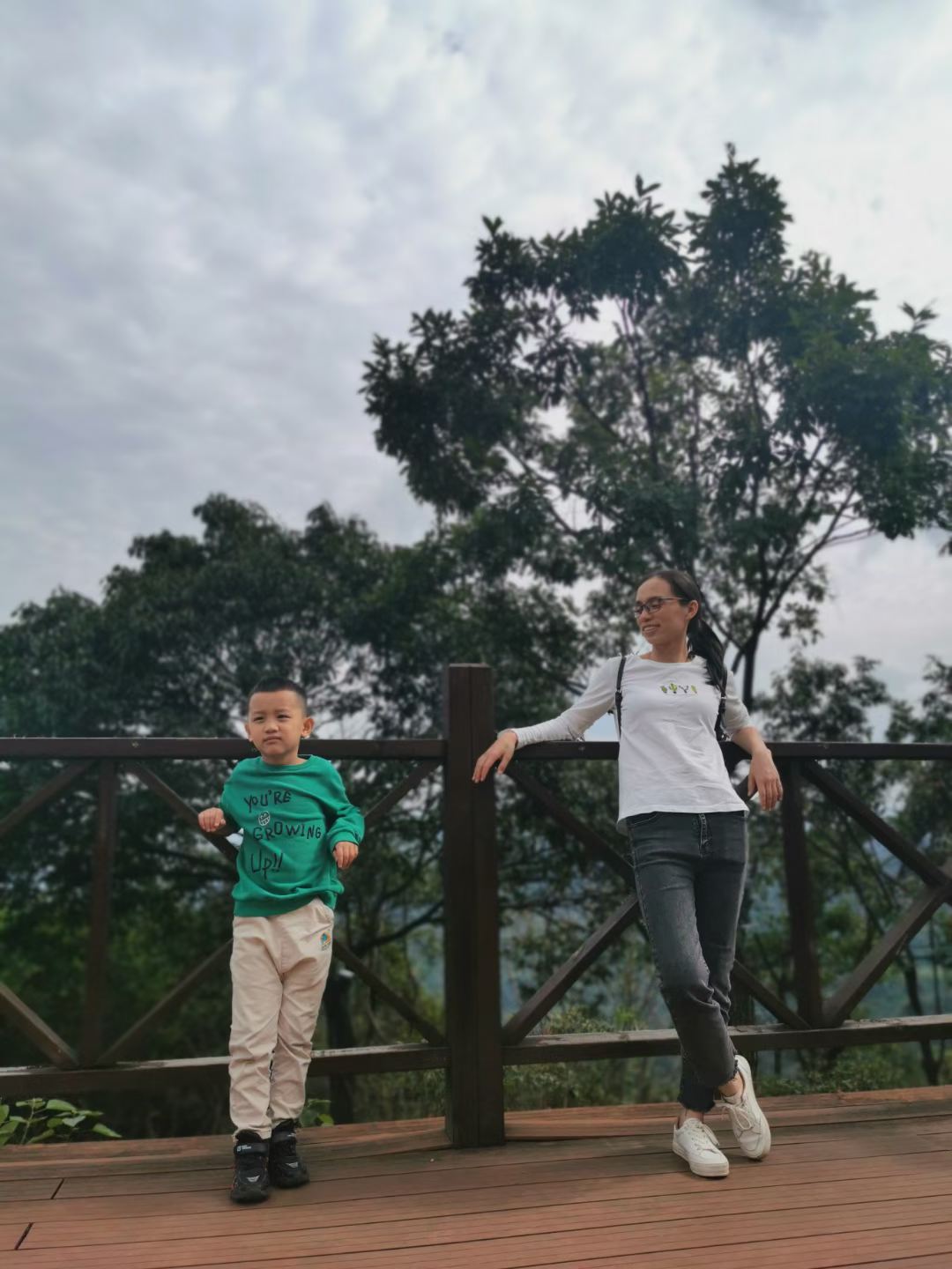 https://shmmsns.qpic.cn/mmsns/Y3WgNLFjO0edEH8S7oZtt5u5h675jO119cZZ3iad4SV9CvwvaMxdEicSjE4NEFMYrSD1AKom4VgXA/0/150