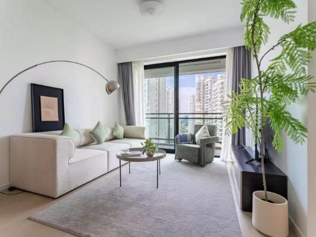 长宁区 仁恒河滨花园 2BR Shanghai Rental | ExpatHome