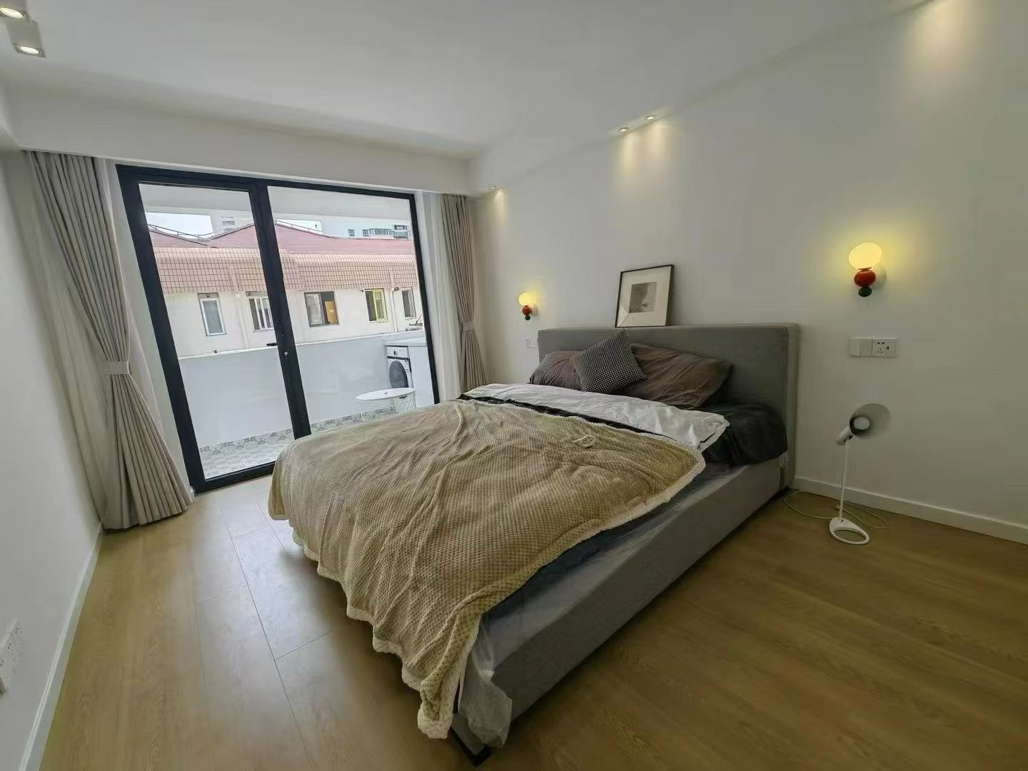 徐汇区 建国西路211弄 1BR Shanghai Rental | ExpatHome