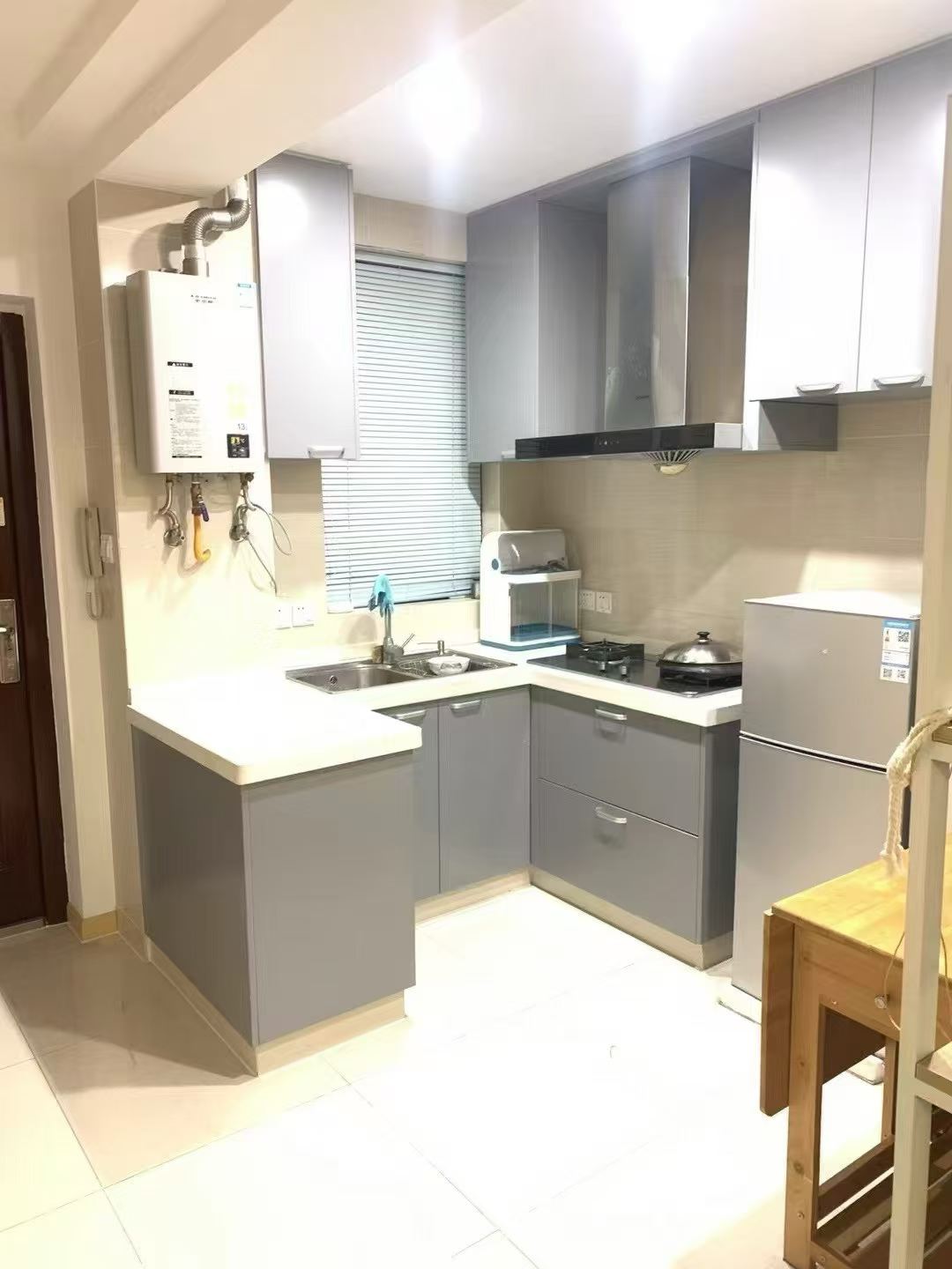 虹口区 锦苑小区 1BR Shanghai Rental | ExpatHome