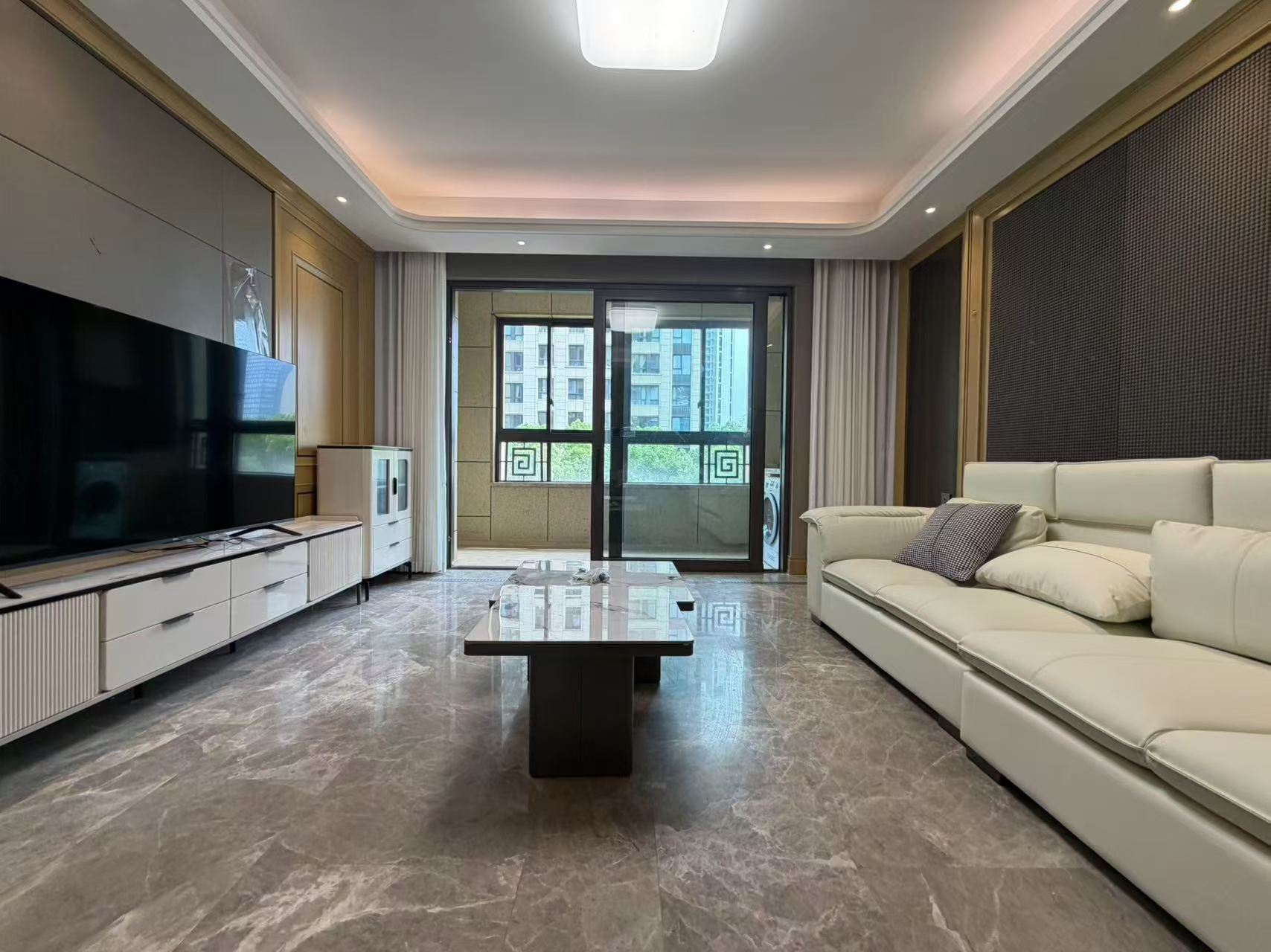 静安区 大宁金茂府 3BR Shanghai Rental | ExpatHome