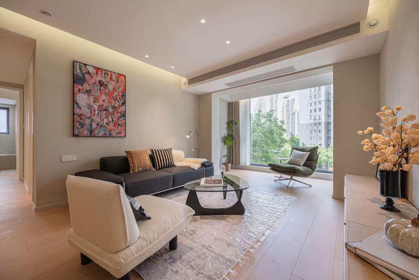 静安区 卓悦居 3BR Shanghai Rental | ExpatHome