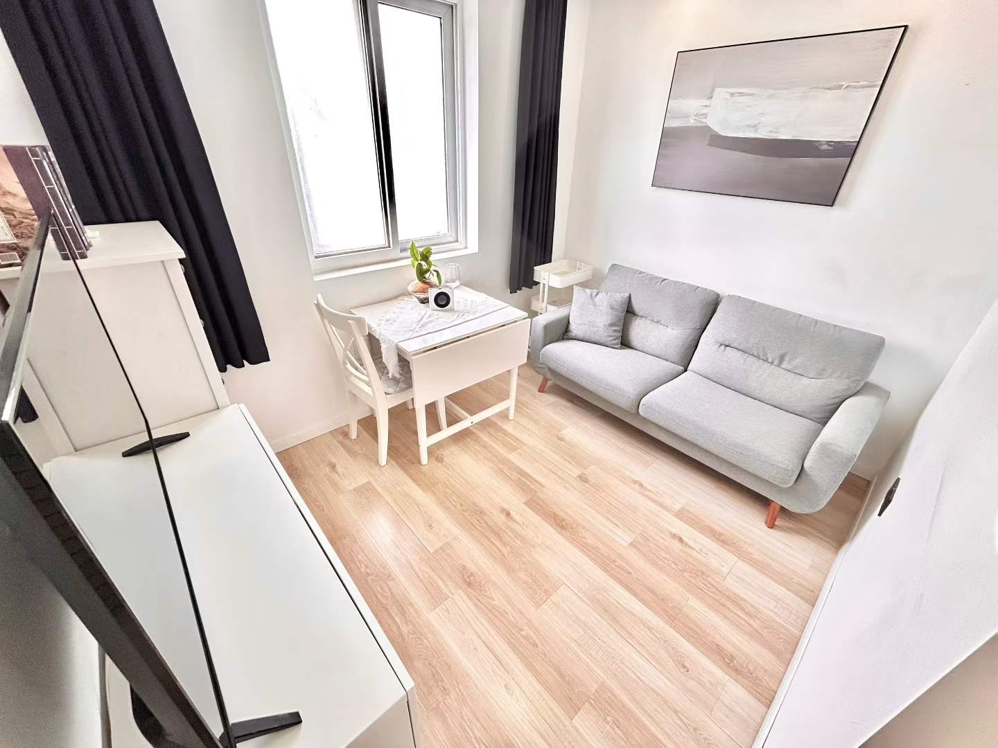徐汇区 康平路207弄 1BR Shanghai Rental | ExpatHome