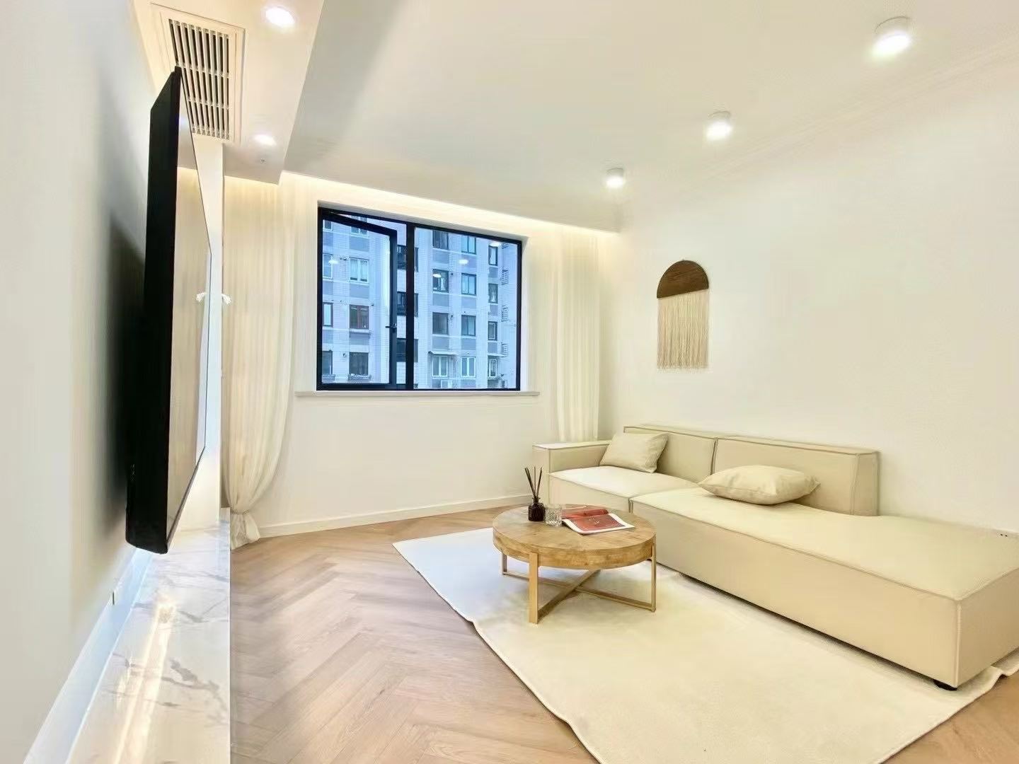 长宁区 延安西路1030弄 1BR Shanghai Rental | ExpatHome