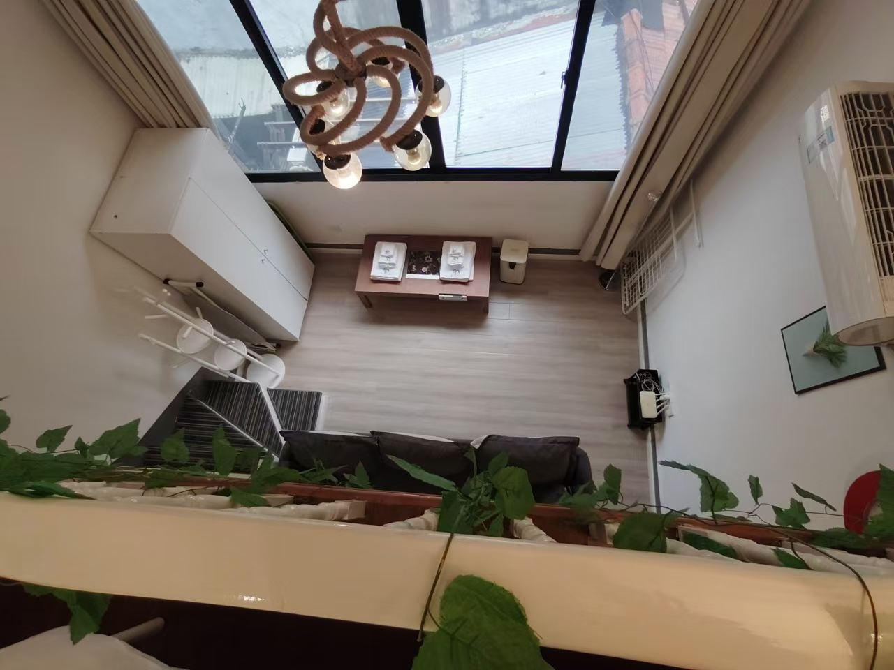 静安区 南京西路479弄 1BR Shanghai Rental | ExpatHome
