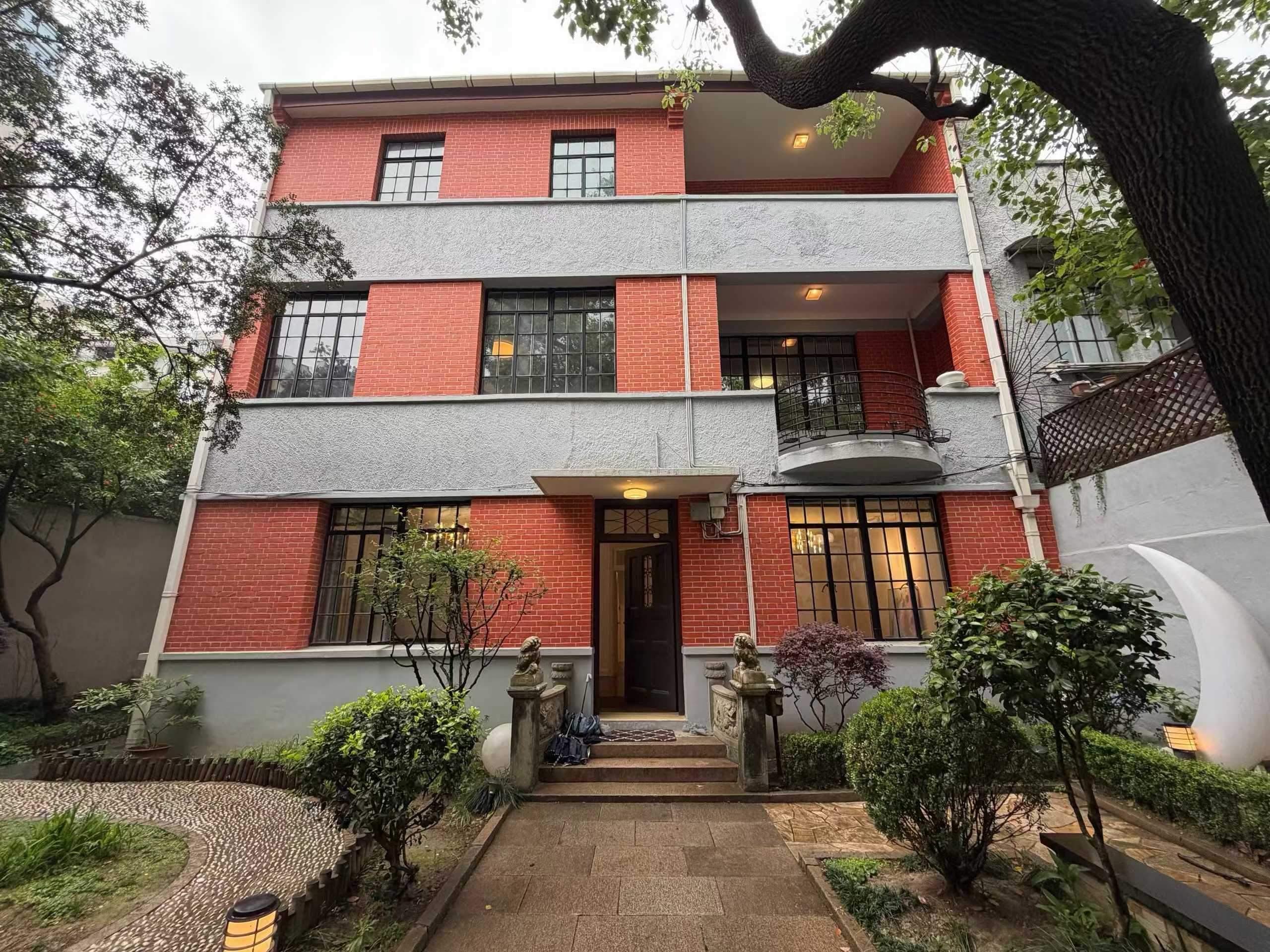 静安区 合适居 1BR Shanghai Rental | ExpatHome