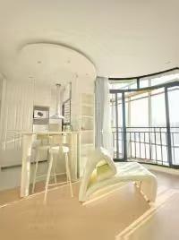 黄浦区 国际广场 1BR Shanghai Rental | ExpatHome
