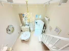 黄浦区 南昌路79号 2BR Shanghai Rental | ExpatHome