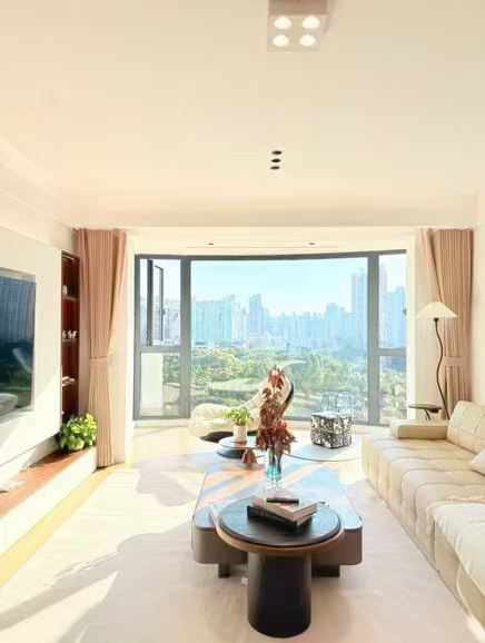 普陀区 中远两湾城 3BR Shanghai Rental | ExpatHome