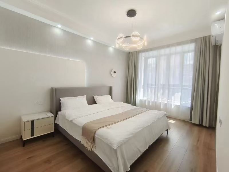 徐汇区 徐虹北路5弄 2BR Shanghai Rental | ExpatHome