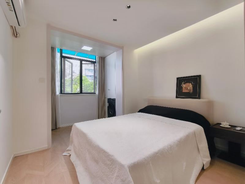 黄浦区 局门路434弄 1BR Shanghai Rental | ExpatHome