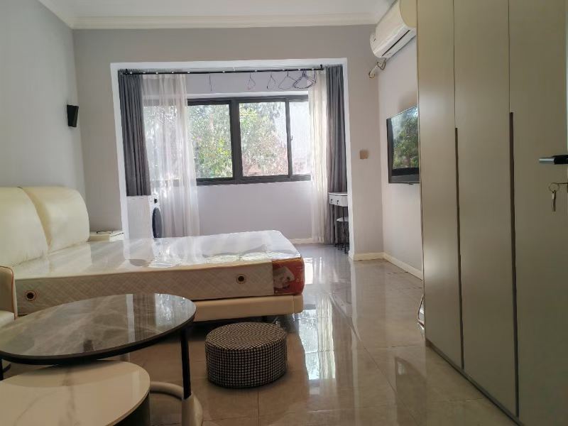 静安区 天晋小区 1BR Shanghai Rental | ExpatHome