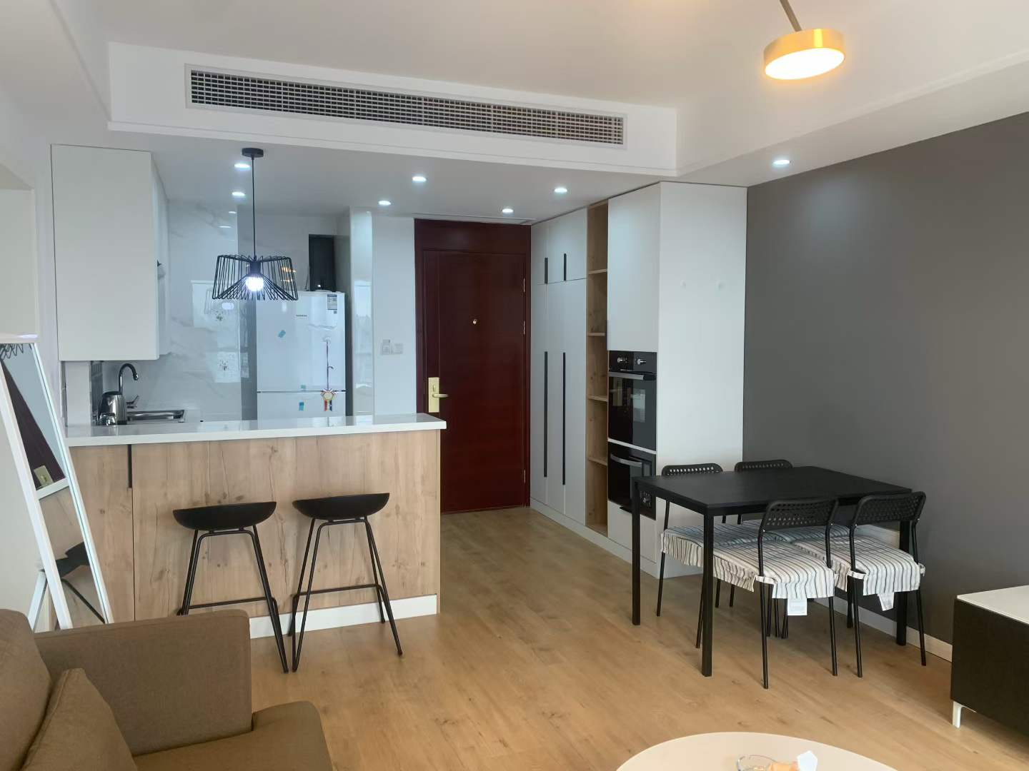 静安区 静安紫苑 1BR Shanghai Rental | ExpatHome