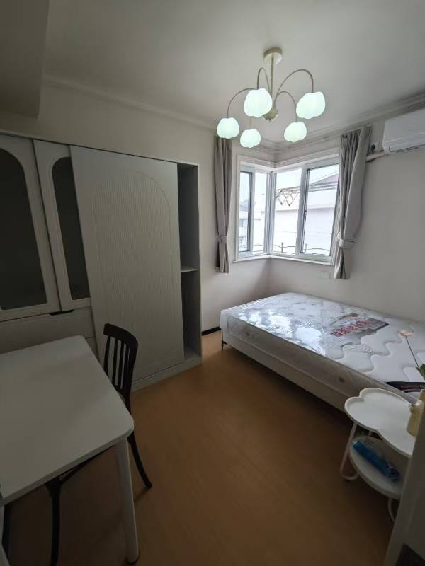 普陀区 芝巷小区 1BR Shanghai Rental | ExpatHome