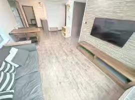 静安区 静安豪景苑 2BR Shanghai Rental | ExpatHome