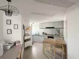 长宁区 总统公寓 2BR Shanghai Rental | ExpatHome