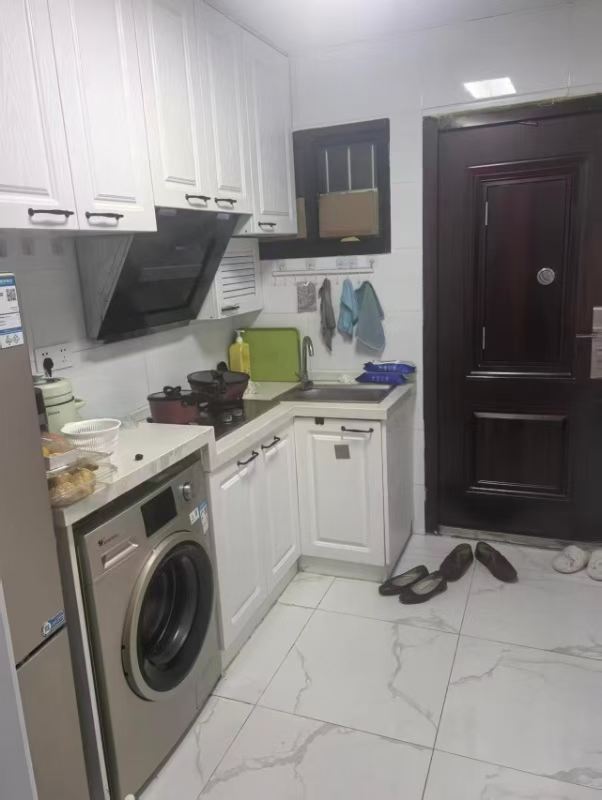 长宁区 紫云大厦 1BR Shanghai Rental | ExpatHome