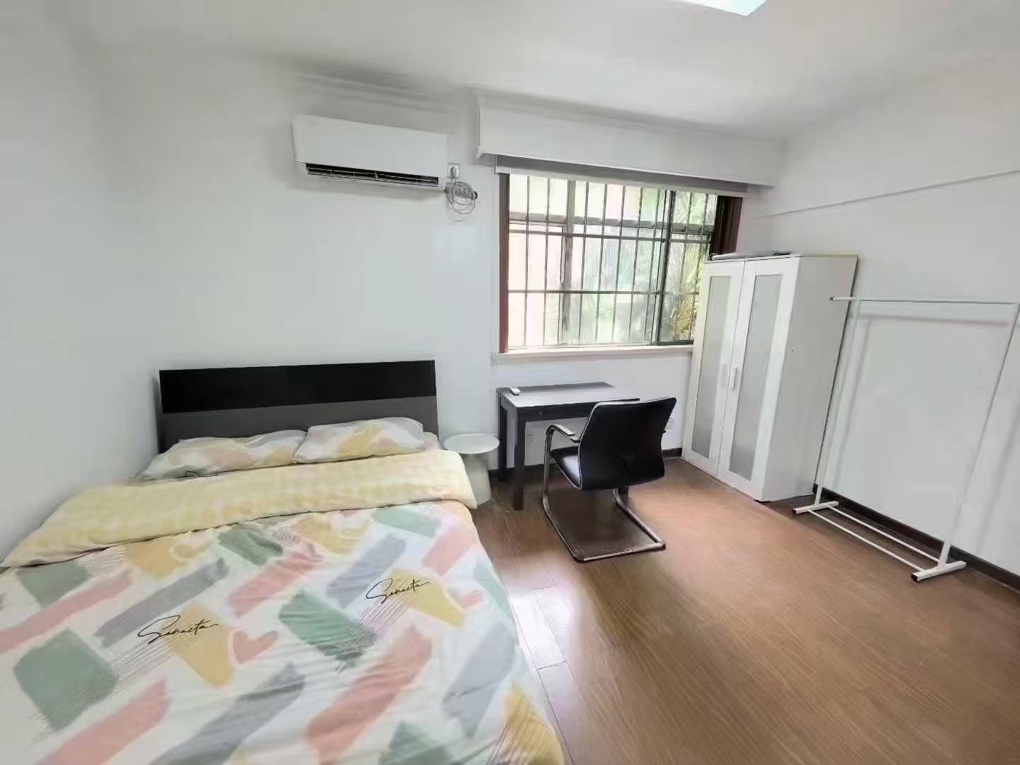 长宁区 新华路569弄 1BR Shanghai Rental | ExpatHome