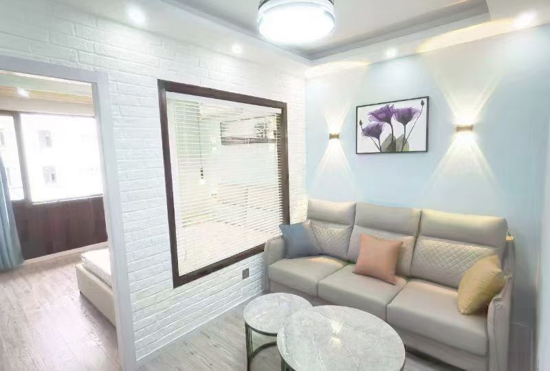 长宁区 法华镇路101弄 2BR Shanghai Rental | ExpatHome
