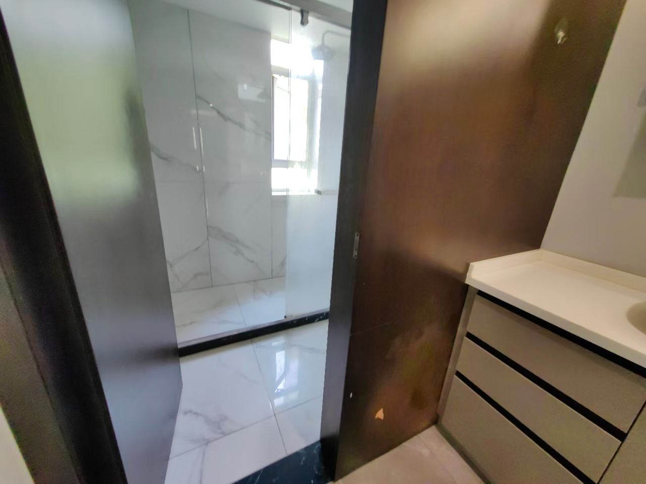 闵行区 流晶逸彩虹华苑 3BR Shanghai Rental | ExpatHome