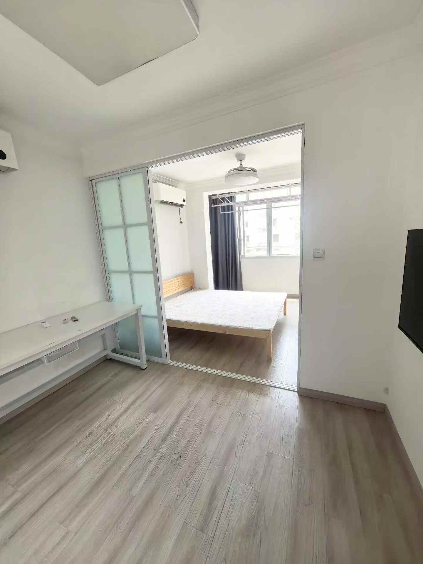长宁区 玉屏小区 1BR Shanghai Rental | ExpatHome