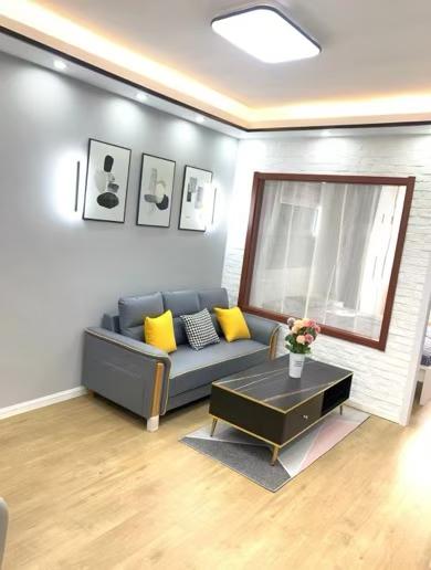 长宁区 锦屏路10弄 1BR Shanghai Rental | ExpatHome