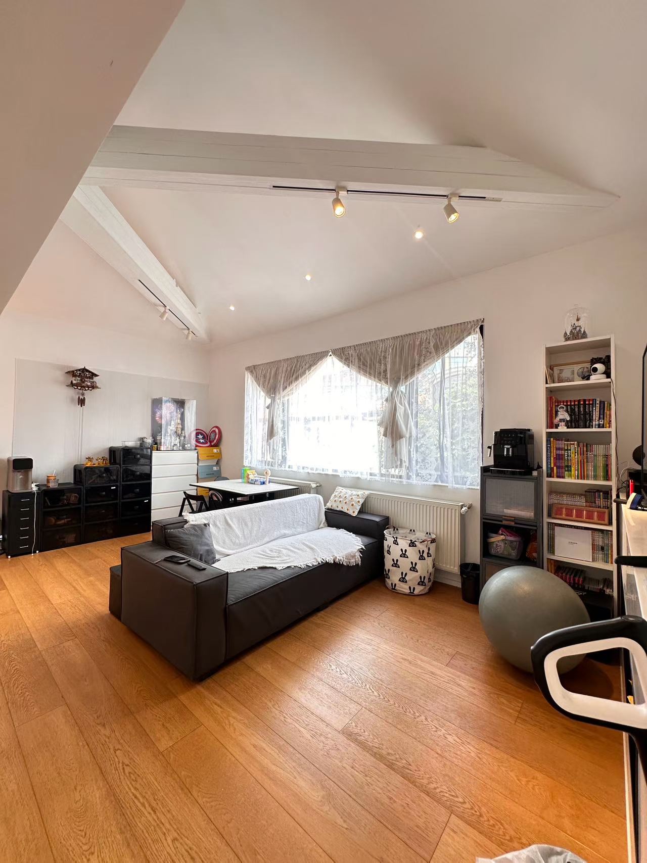 徐汇区 愉园 1BR Shanghai Rental | ExpatHome
