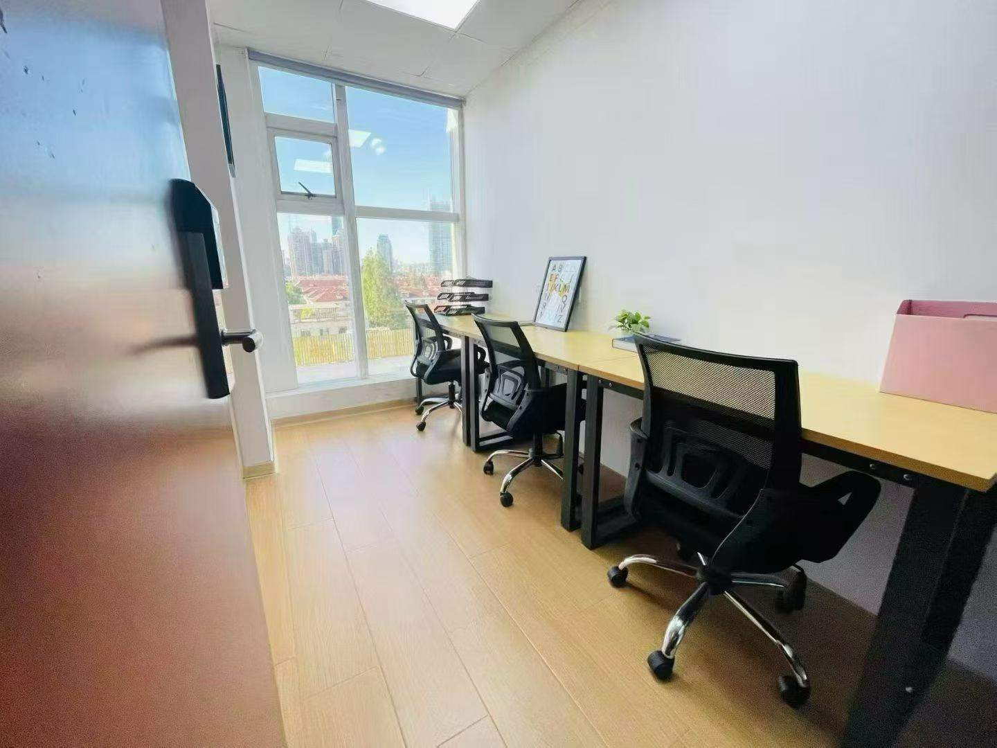 浦东新区 浦东南路5号 1BR Shanghai Rental | ExpatHome