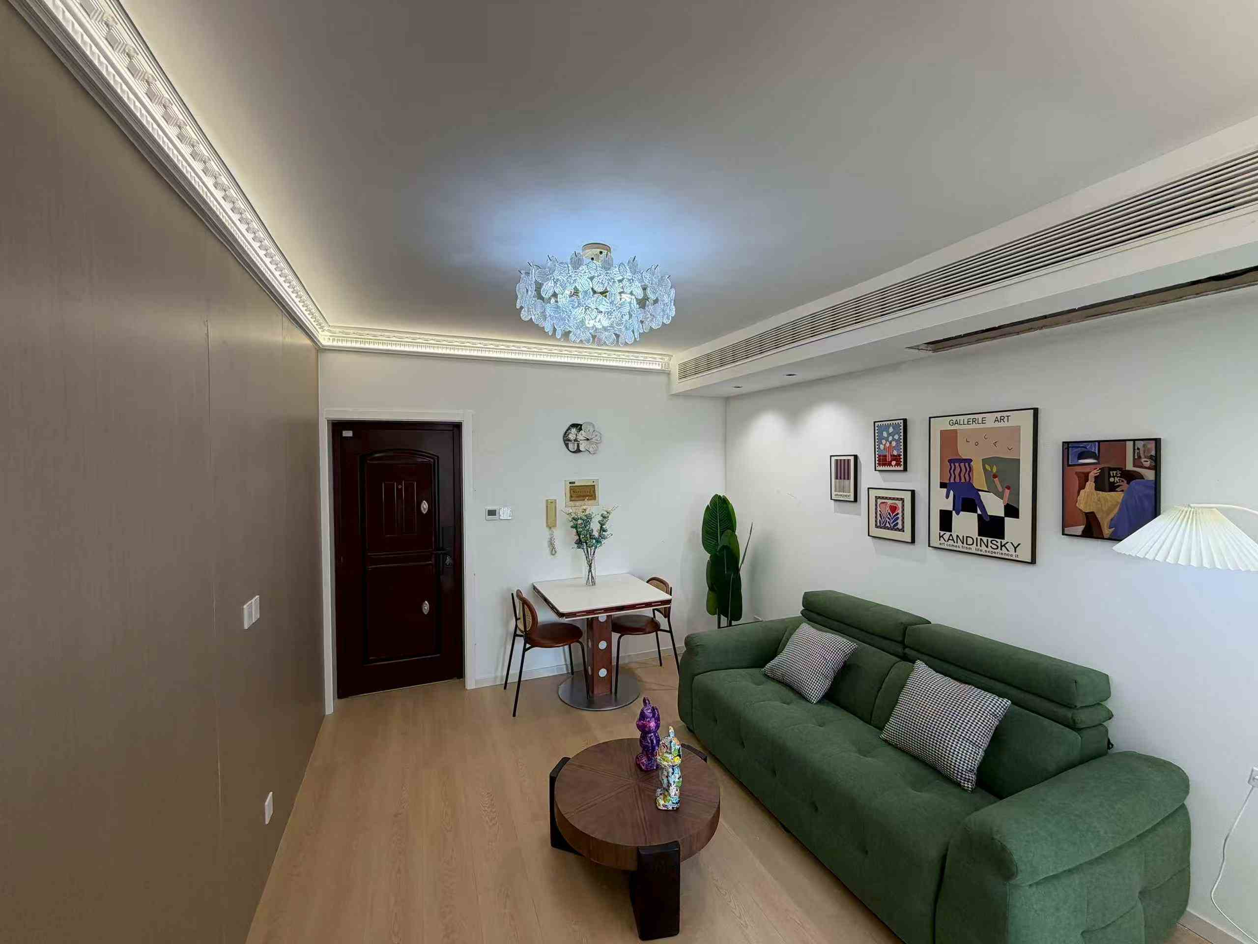 普陀区 世纪之门 1BR Shanghai Rental | ExpatHome