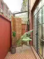 静安区 户外小花园 1BR Shanghai Rental | ExpatHome