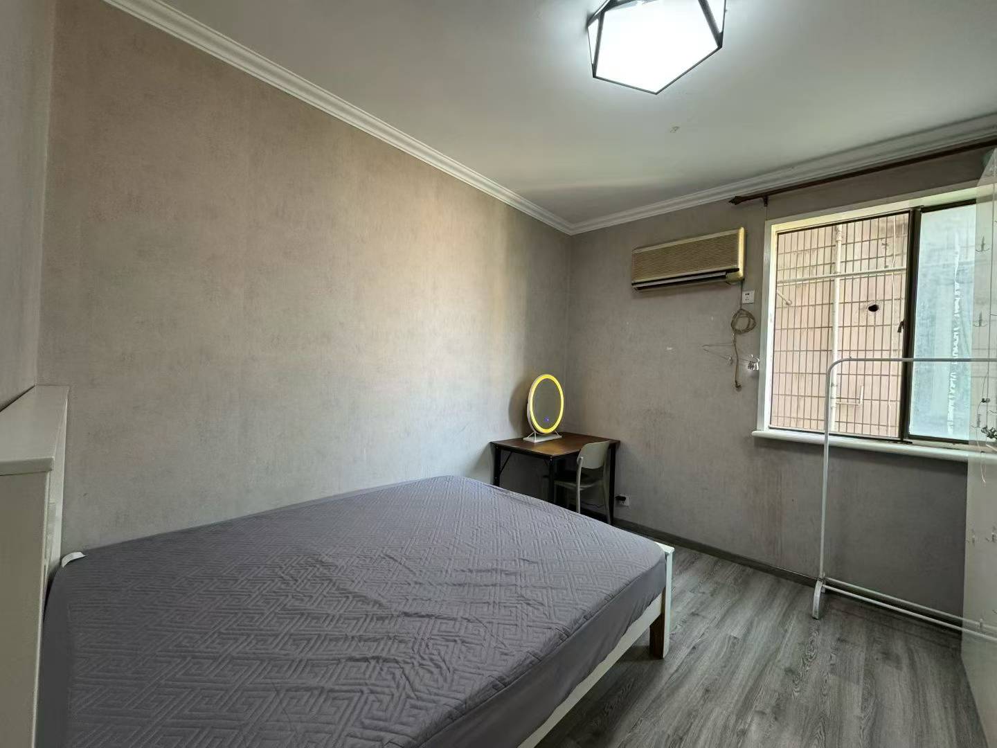 黄浦区 蓬莱花苑 1BR Shanghai Rental | ExpatHome