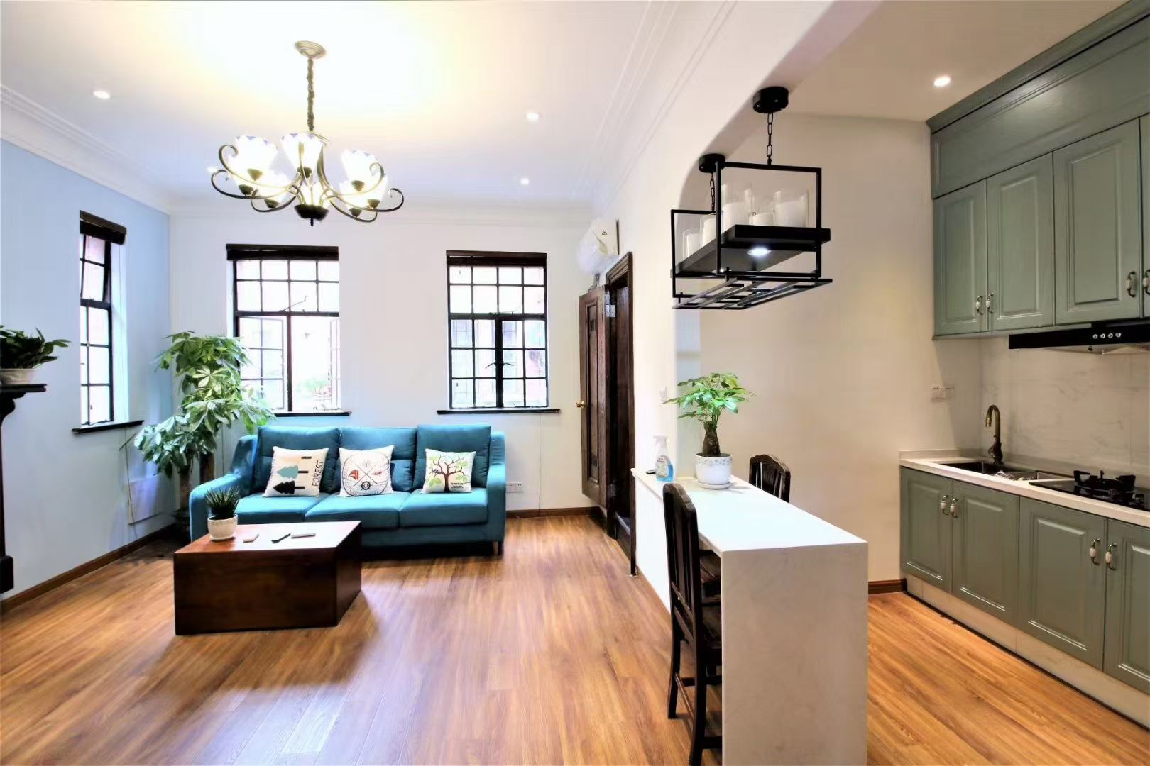 黄浦区 淮海中路899弄 1BR Shanghai Rental | ExpatHome