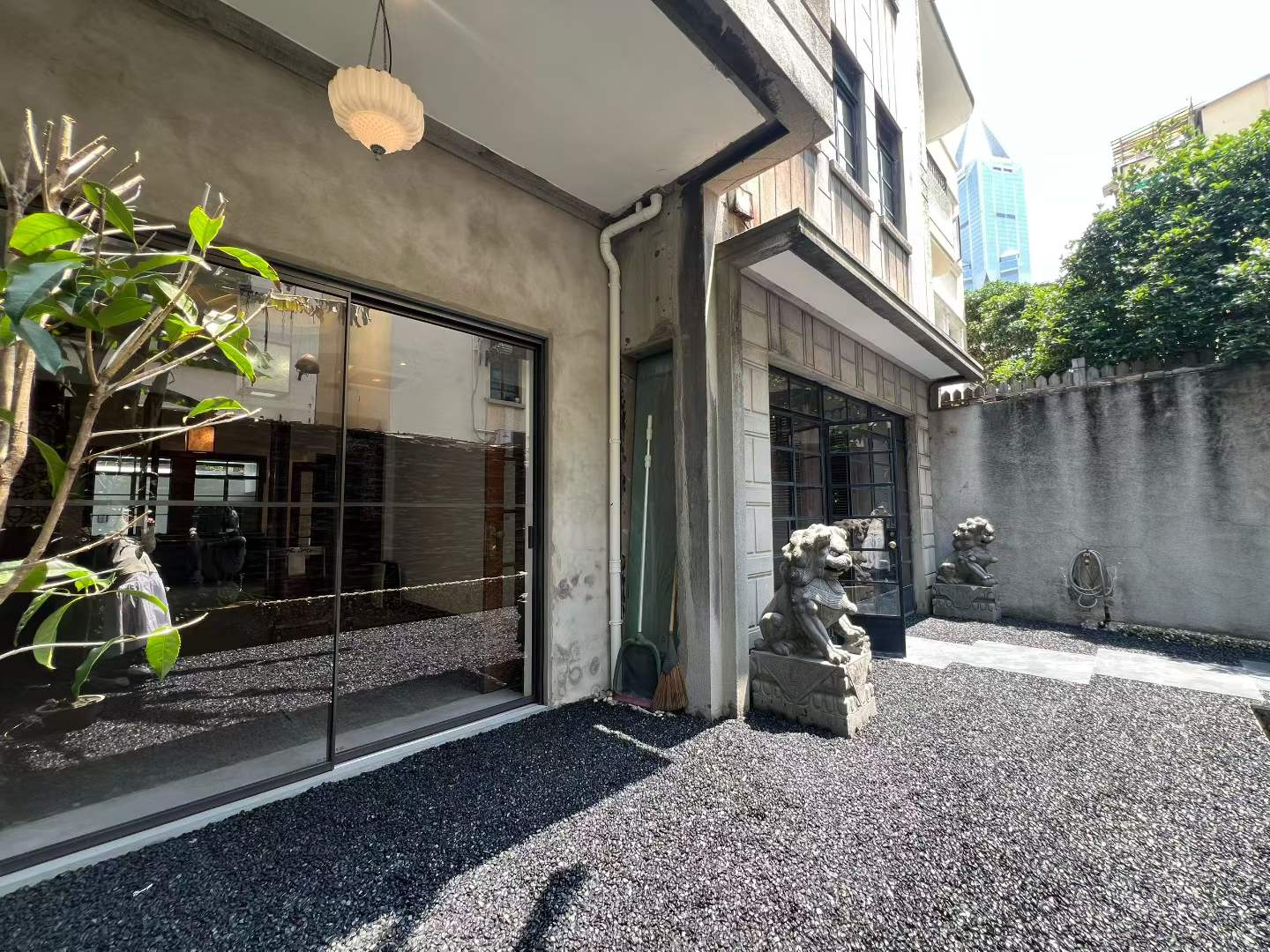 静安区 润康邨 5BR Shanghai Rental | ExpatHome