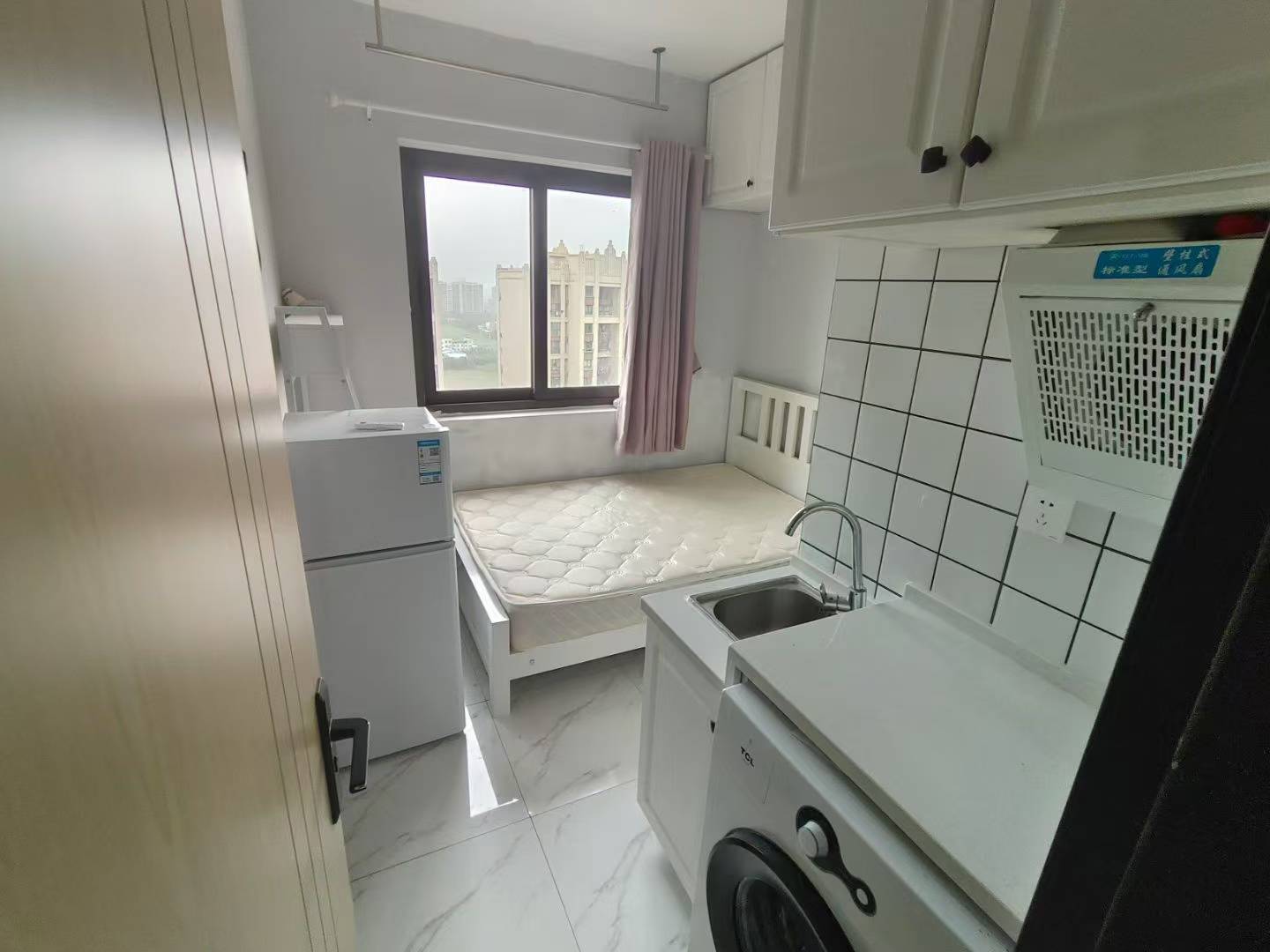 宝山区 祁秀雅苑 1BR Shanghai Rental | ExpatHome